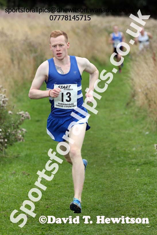 Senior mens relay Sunderland Harriers Open Cross Country. Photo: David T. Hewitson/Sports for All Pics